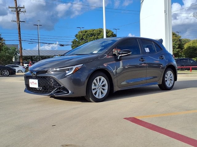 2027 Toyota Corolla Hatchback SE