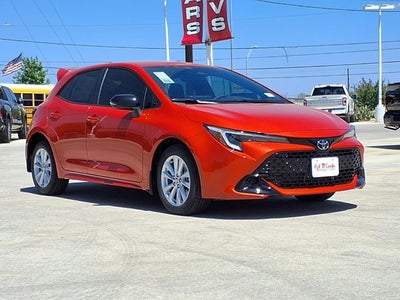 2026 Toyota Corolla Hatchback SE
