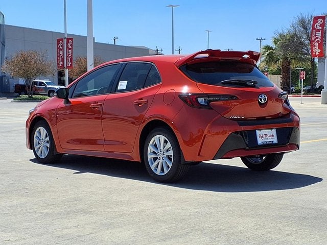 2026 Toyota Corolla Hatchback SE