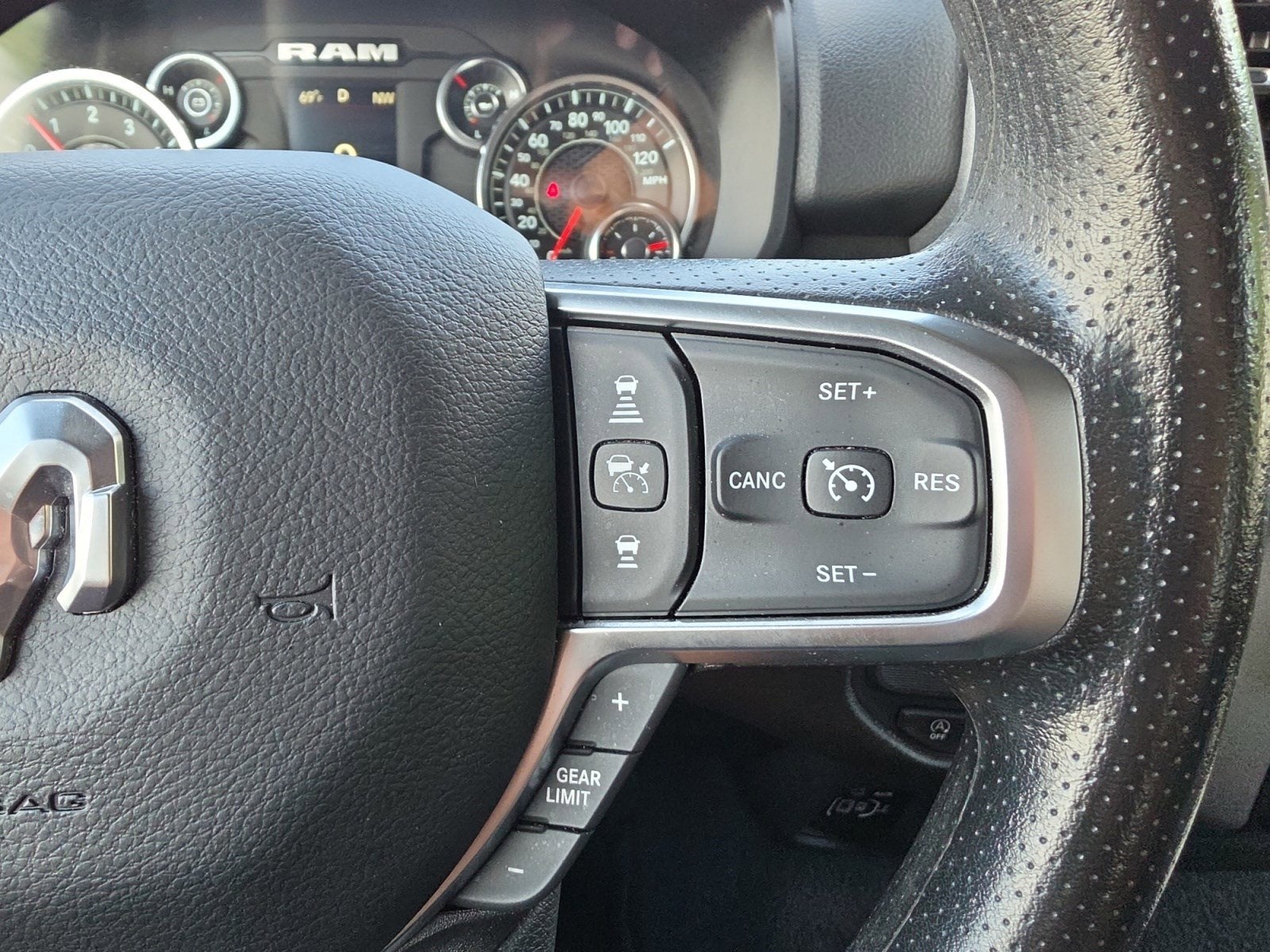 2025 RAM 1500 Tradesman