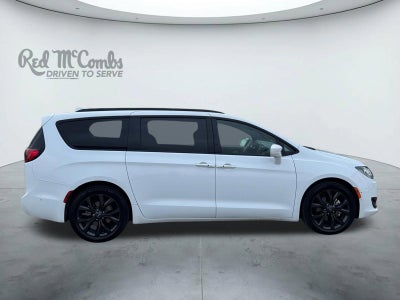 2020 Chrysler Pacifica Touring L Plus