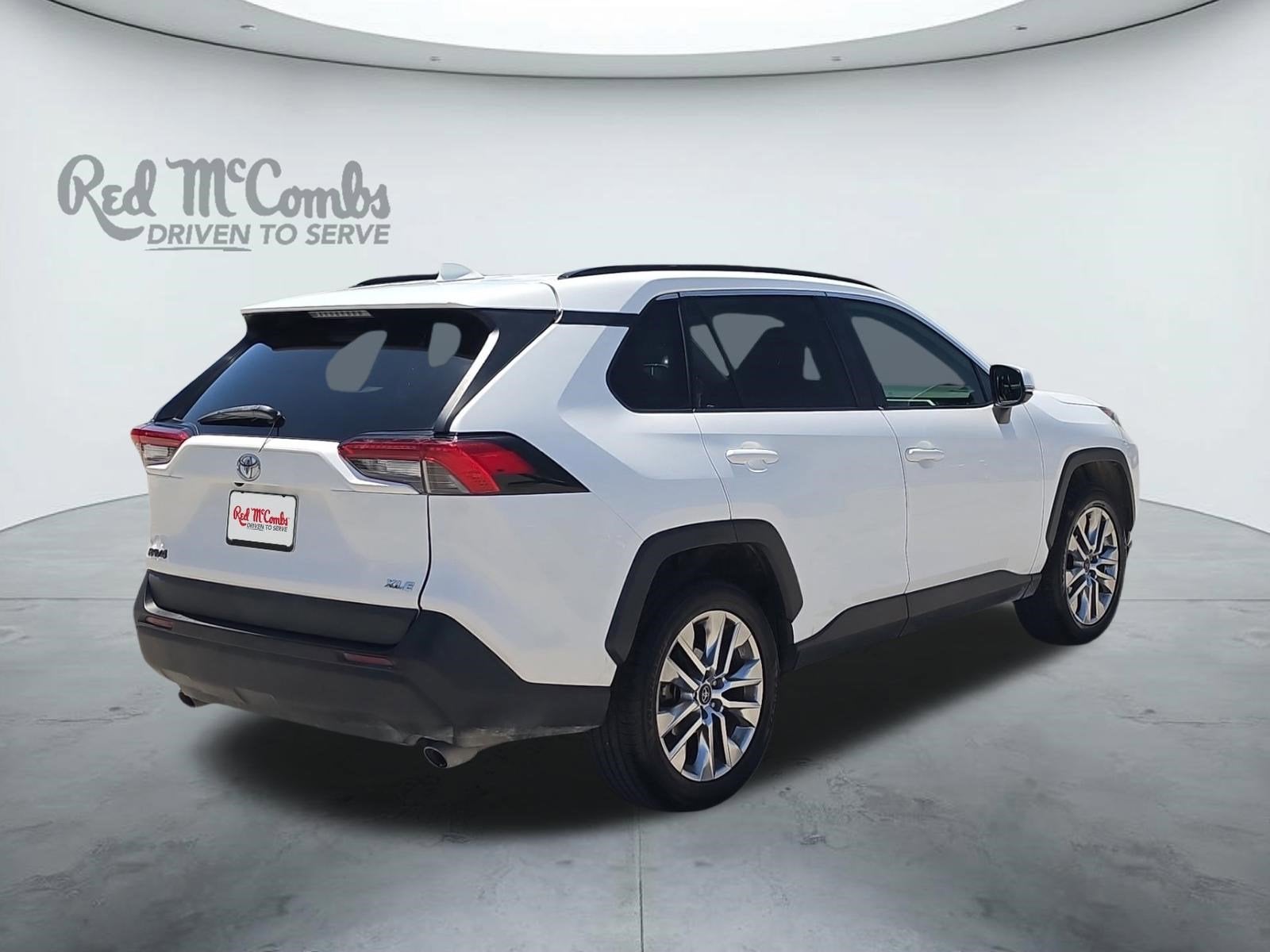 2020 Toyota RAV4 XLE Premium