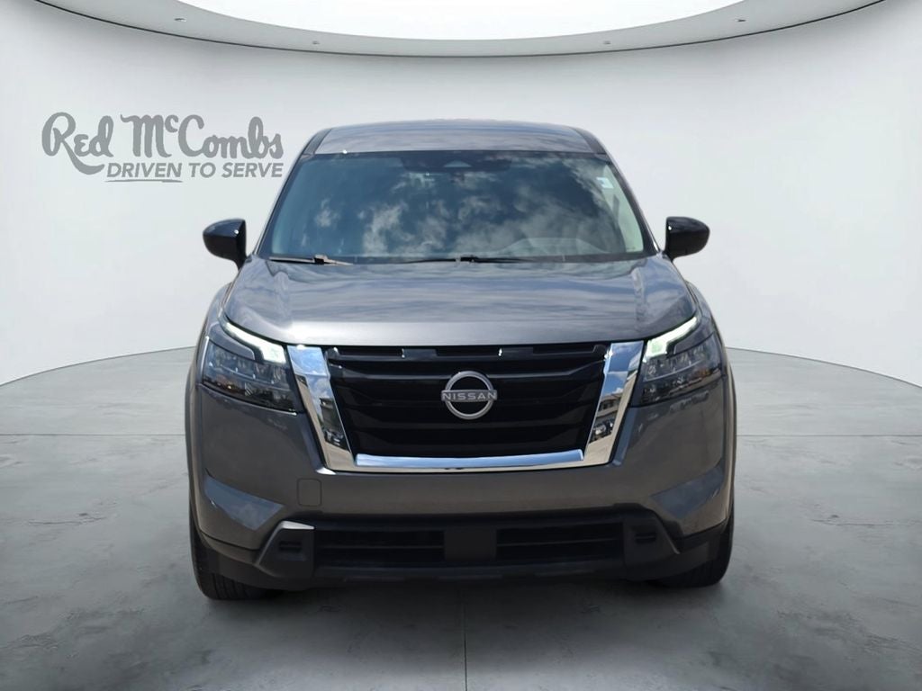 2024 Nissan Pathfinder S