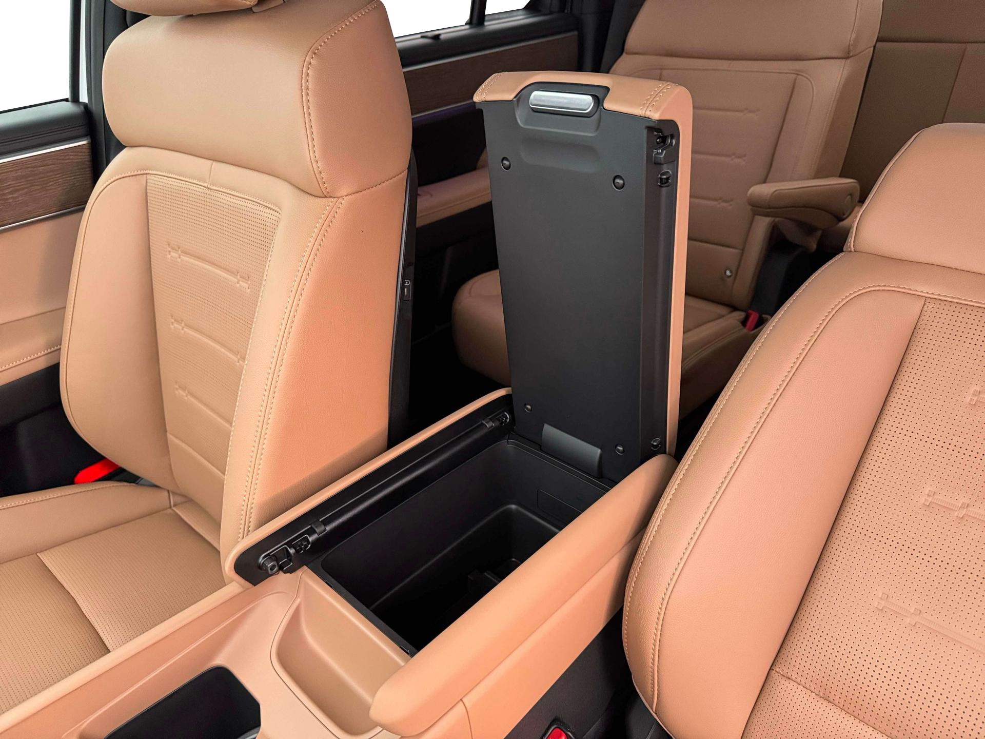 2026 Hyundai Santa Fe Hybrid Limited 6P