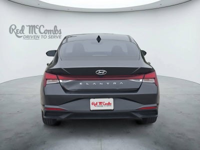 2023 Hyundai Elantra SE