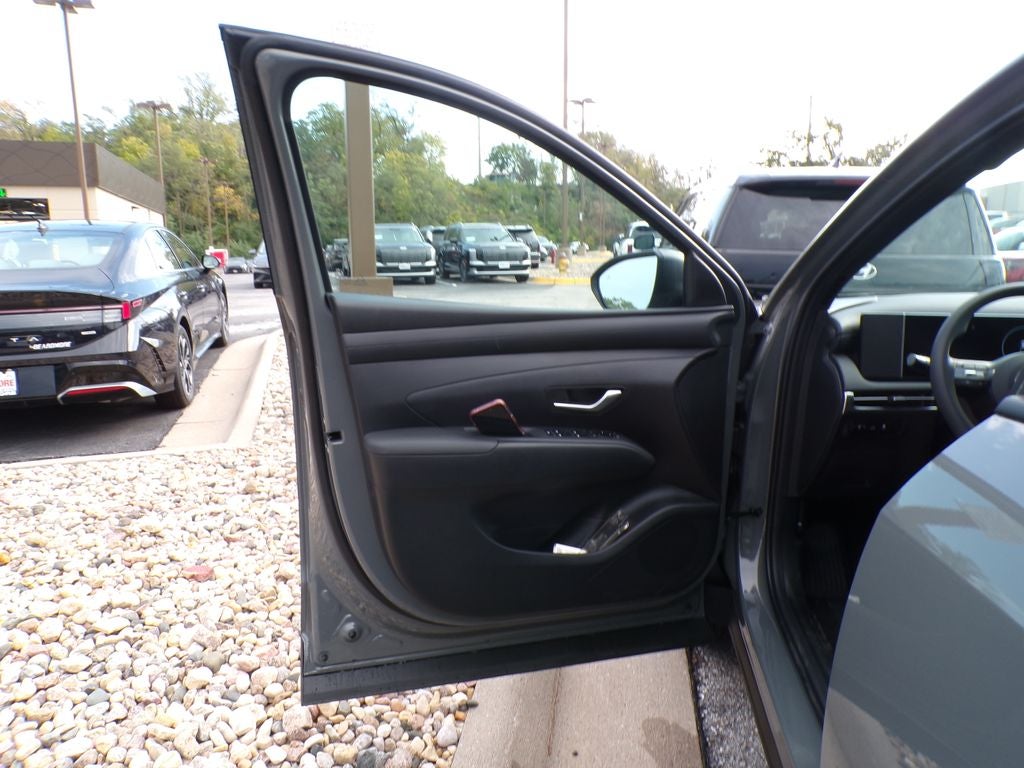 2026 Hyundai Santa Cruz SEL Activity