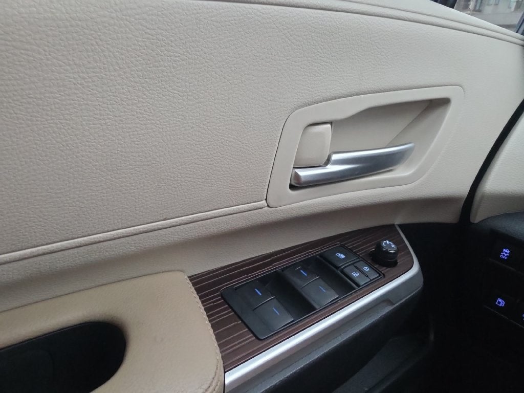 2022 Toyota Sienna XLE 8 Passenger