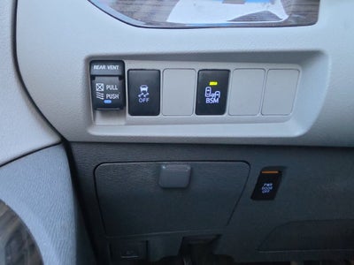 2017 Toyota Sienna XLE 8 Passenger
