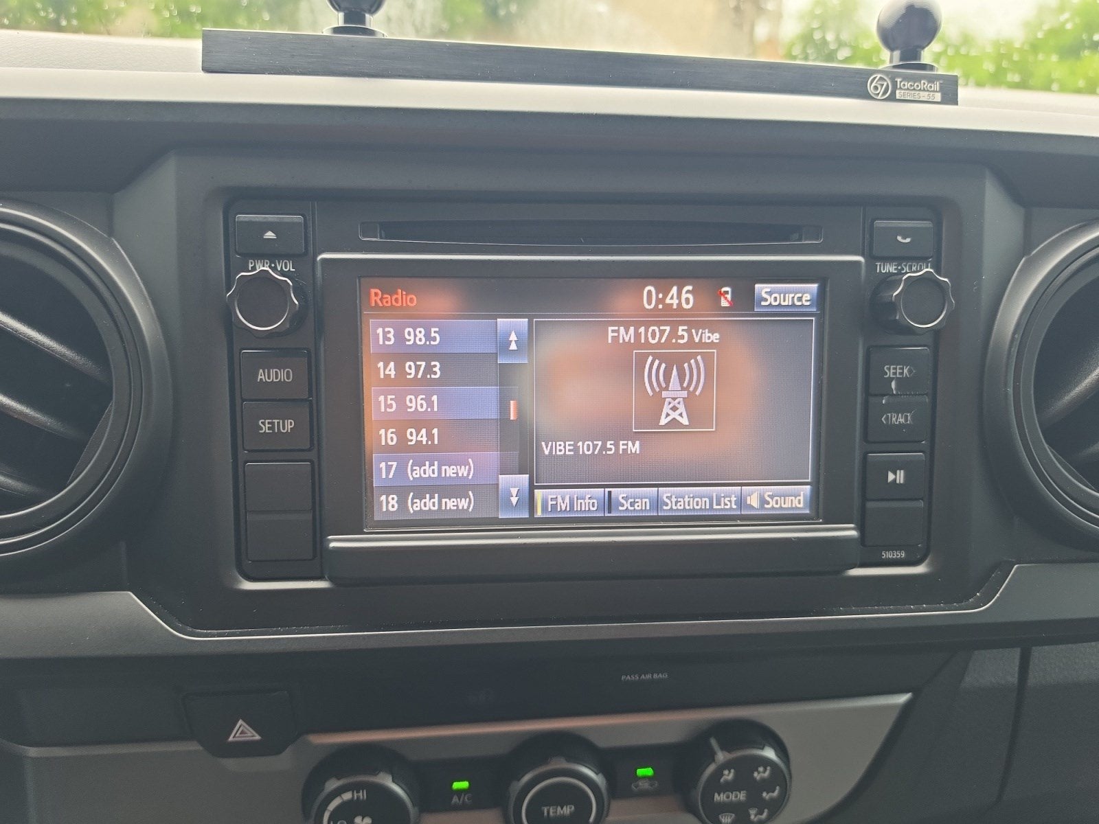 2019 Toyota Tacoma SR
