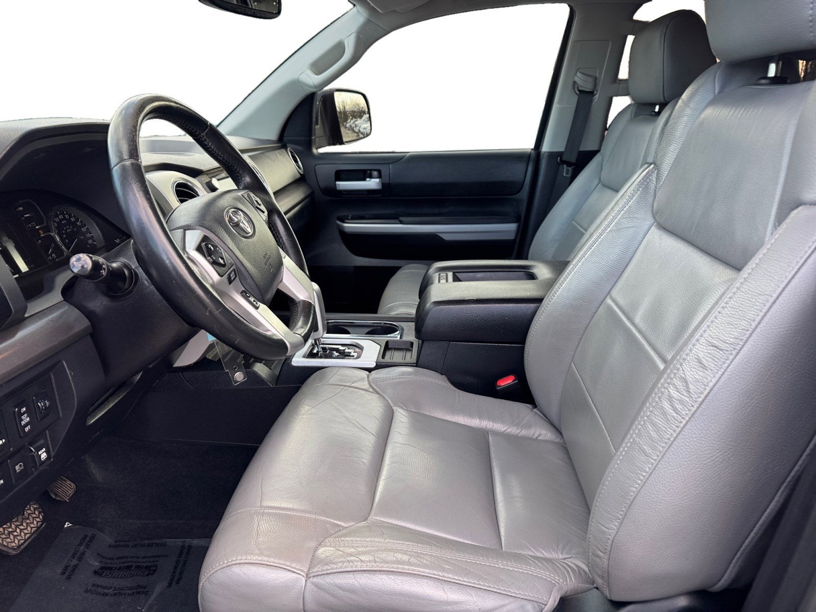 2020 Toyota Tundra 4WD SR5