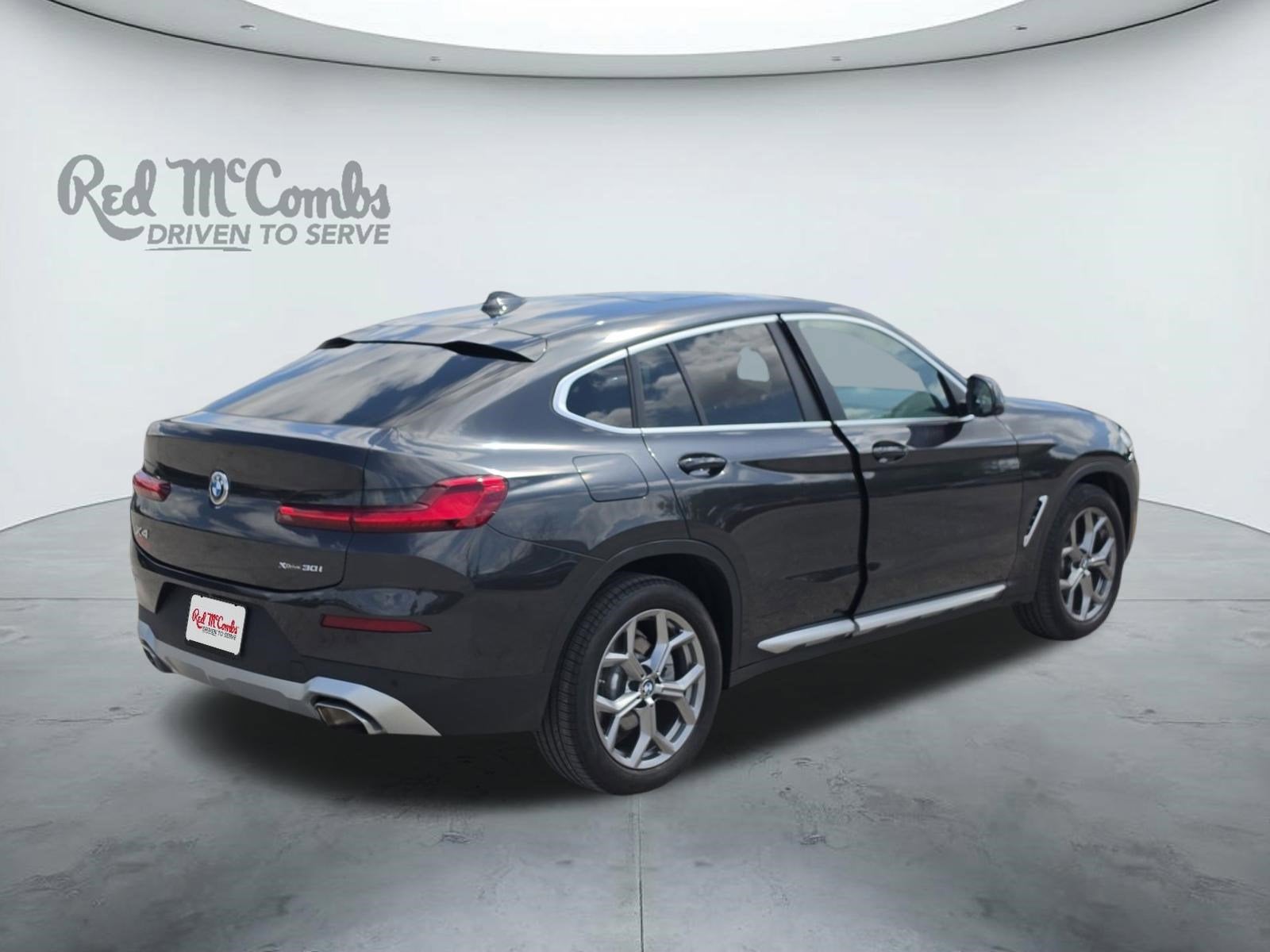 2025 BMW X4 xDrive30i