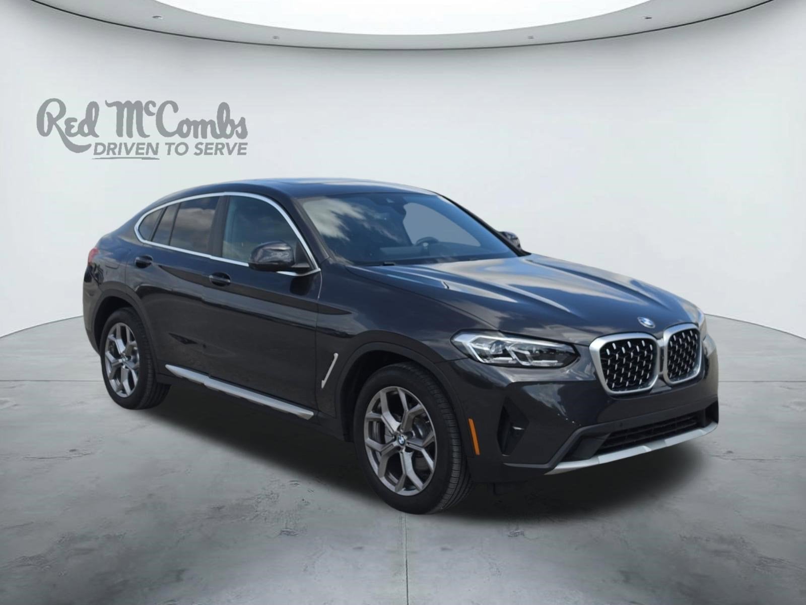 2025 BMW X4 xDrive30i