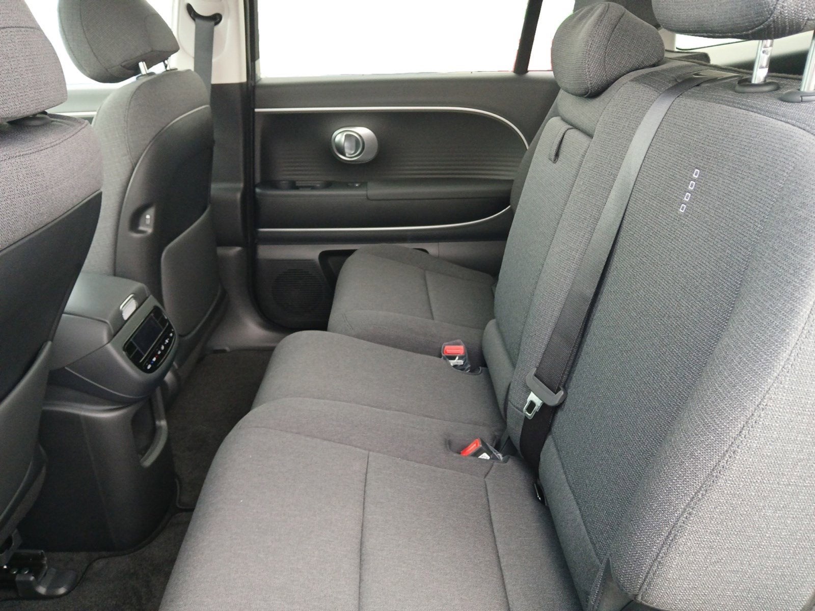 2026 Hyundai IONIQ 9 S