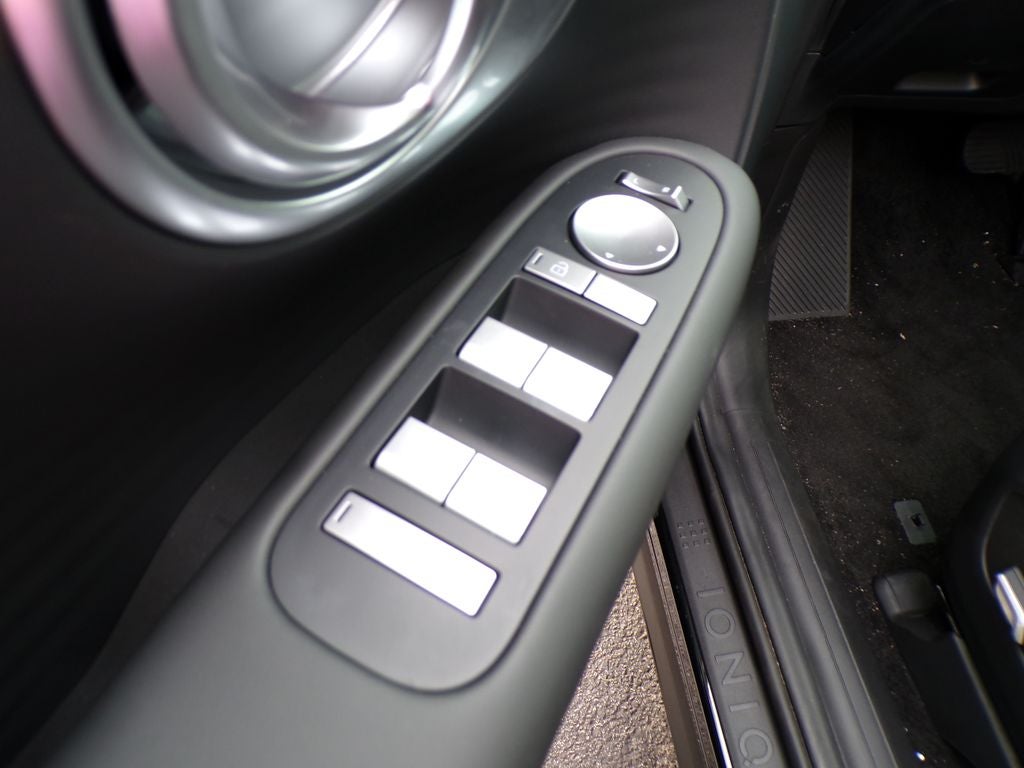 2026 Hyundai IONIQ 9 SE