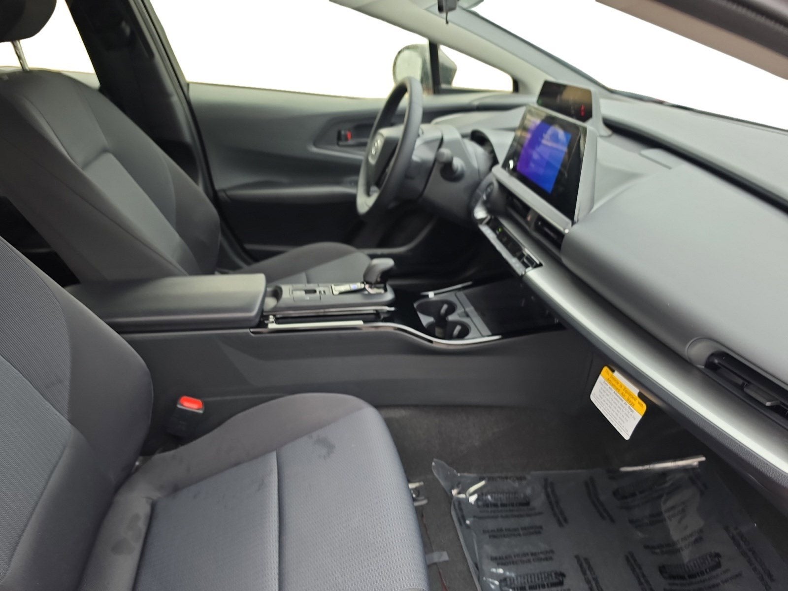 2025 Toyota Prius LE