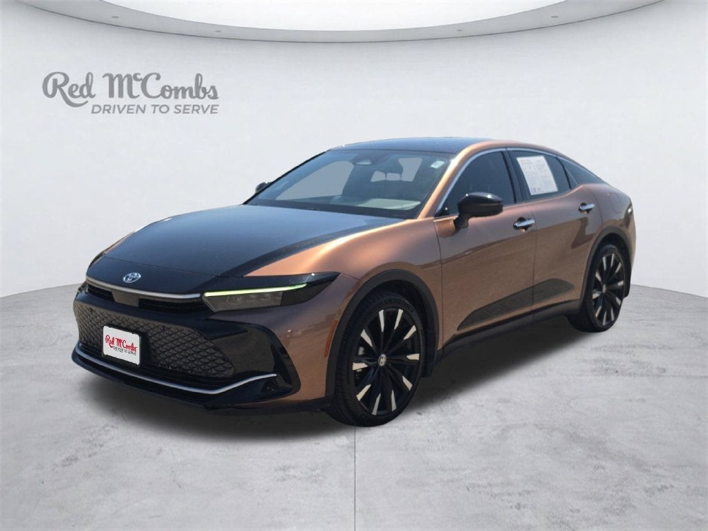 2023 Toyota Crown Platinum