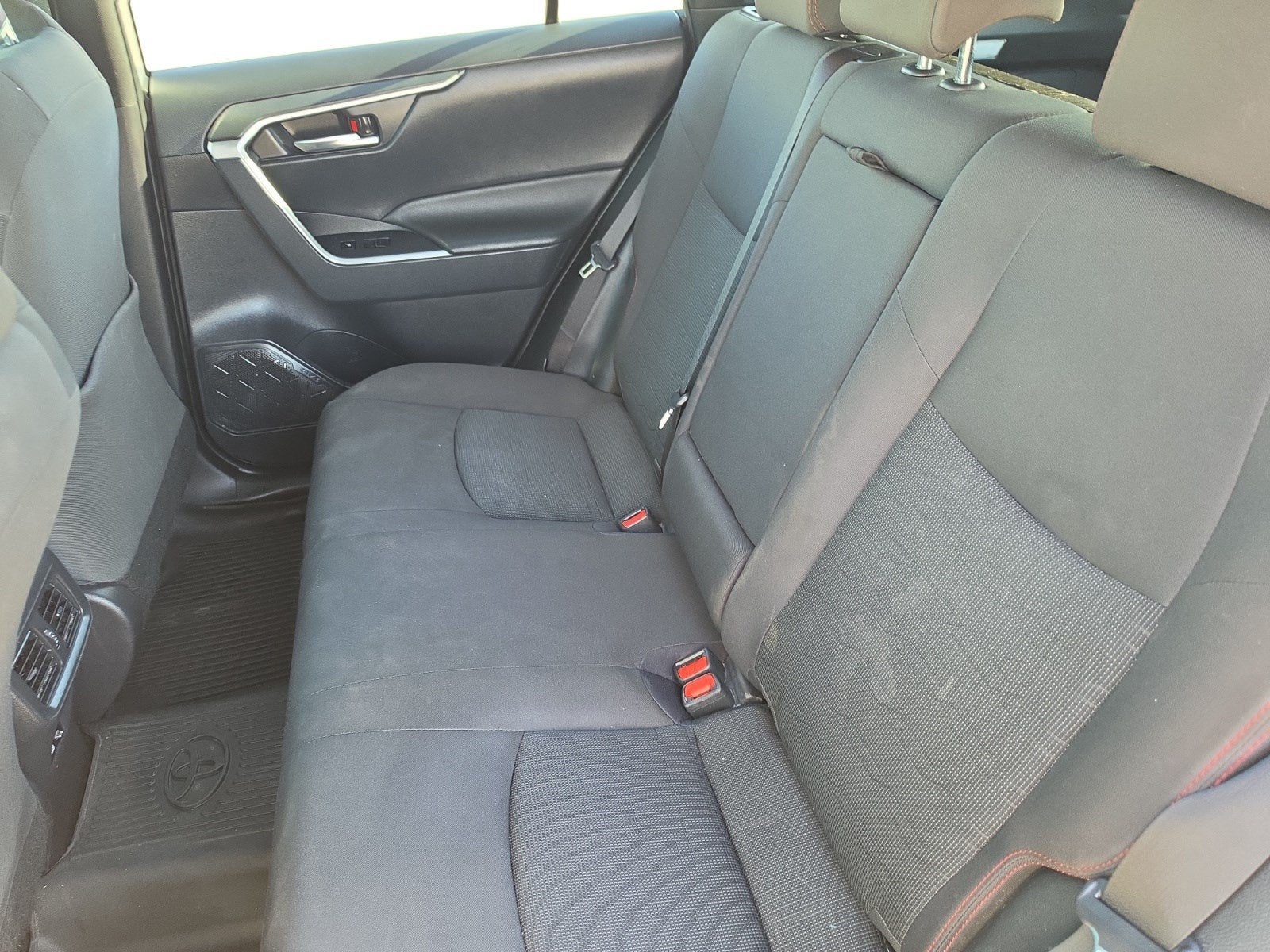 2024 Toyota RAV4 Prime SE