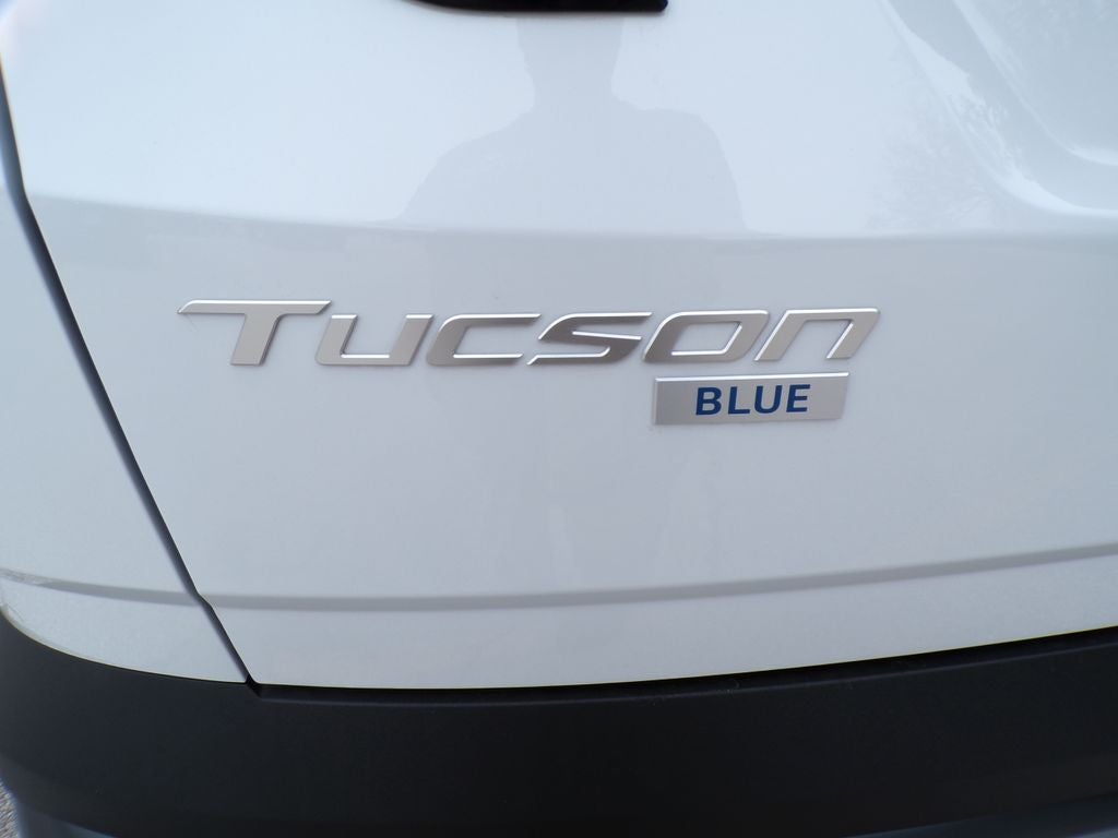 2026 Hyundai Tucson Hybrid Blue SE