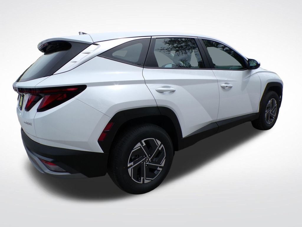 2026 Hyundai Tucson Hybrid Blue SE