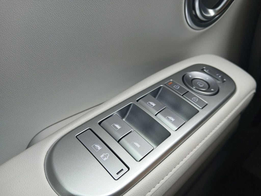2026 Hyundai Palisade Hybrid Blue SEL 7 Passenger