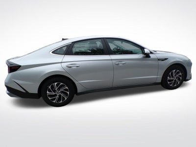 2026 Hyundai Sonata Hybrid Blue