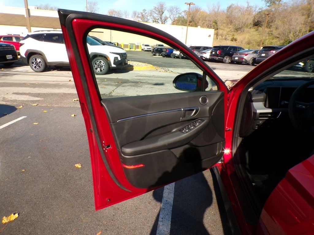 2026 Hyundai Sonata Hybrid Blue