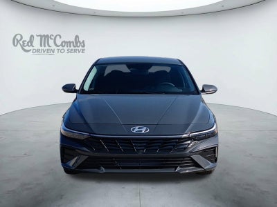 2025 Hyundai Elantra SE
