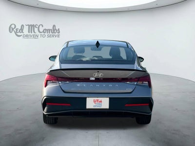 2025 Hyundai Elantra Hybrid SEL Sport