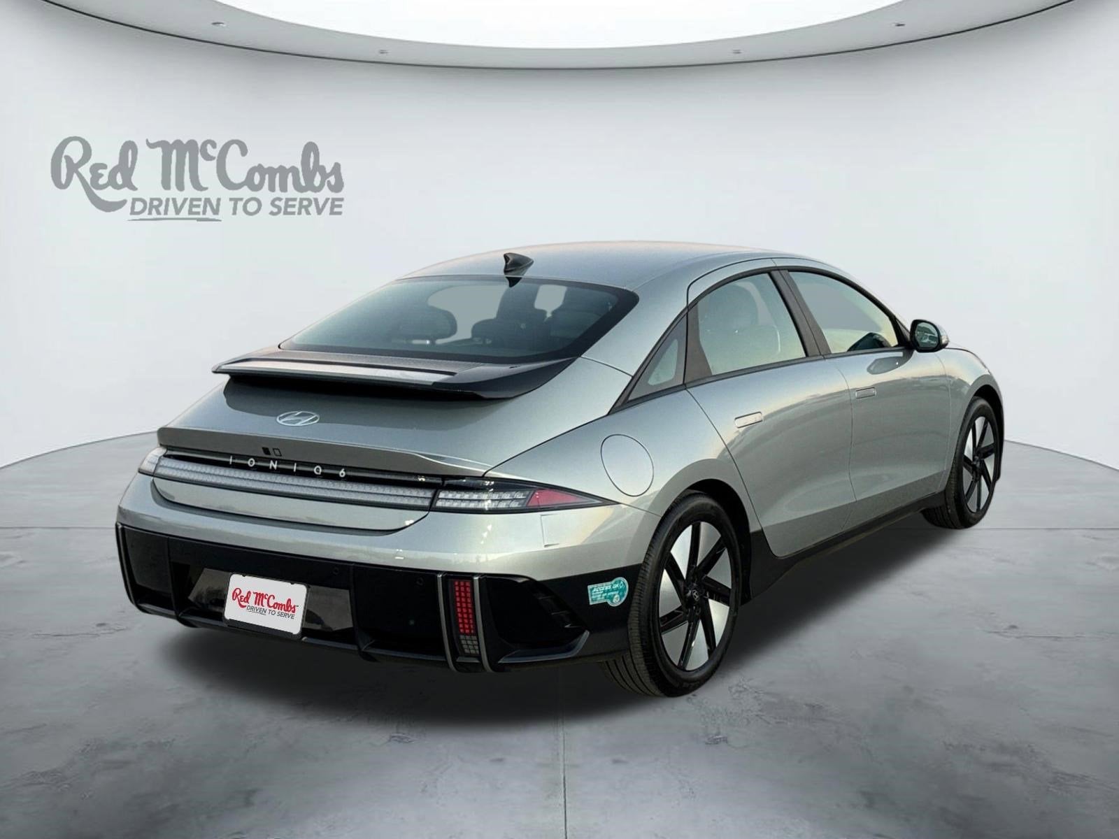 2025 Hyundai IONIQ 6 SE Standard Range