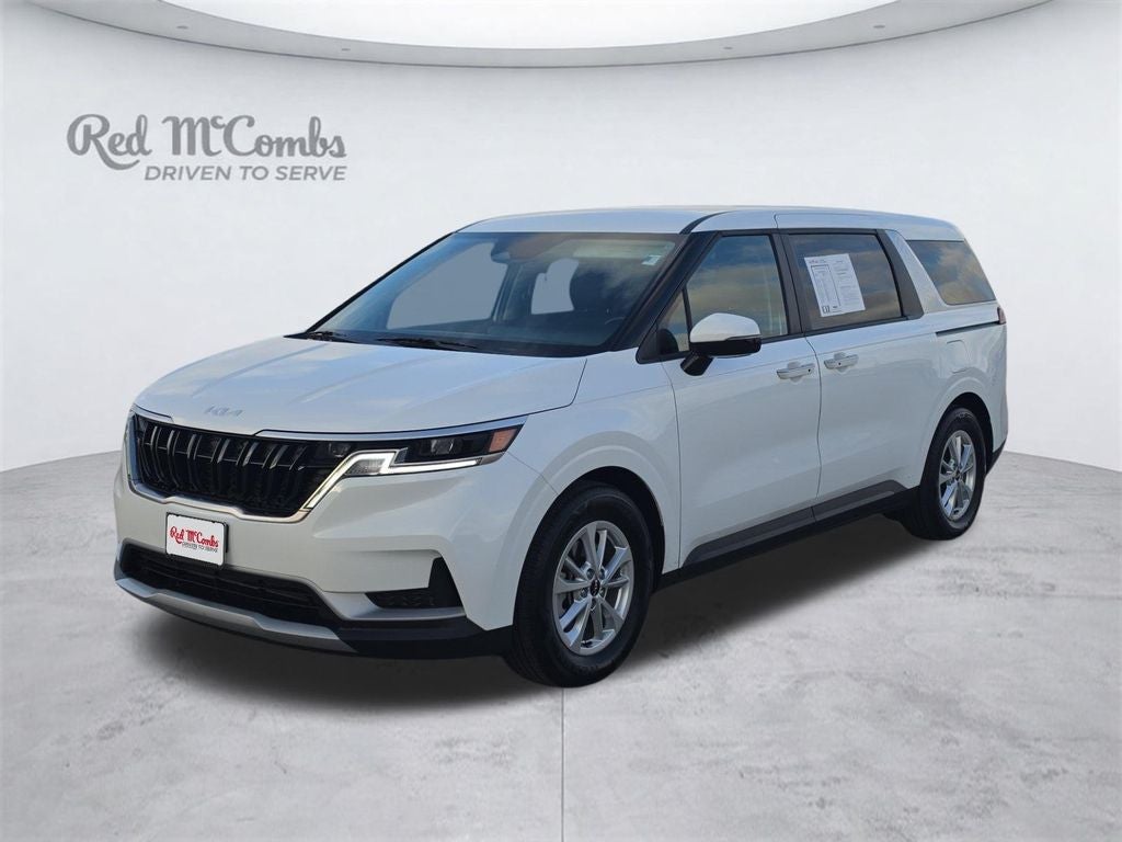 2024 Kia Carnival LX