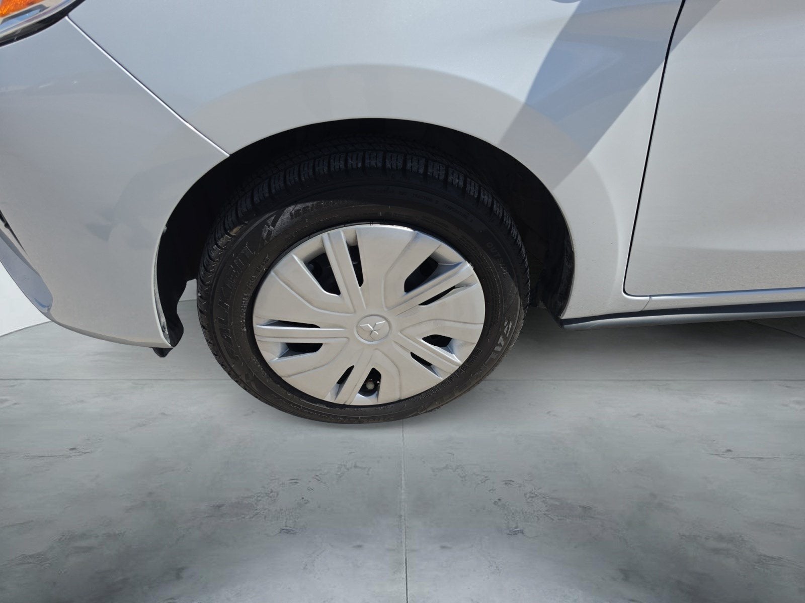 2024 Mitsubishi Mirage G4 ES