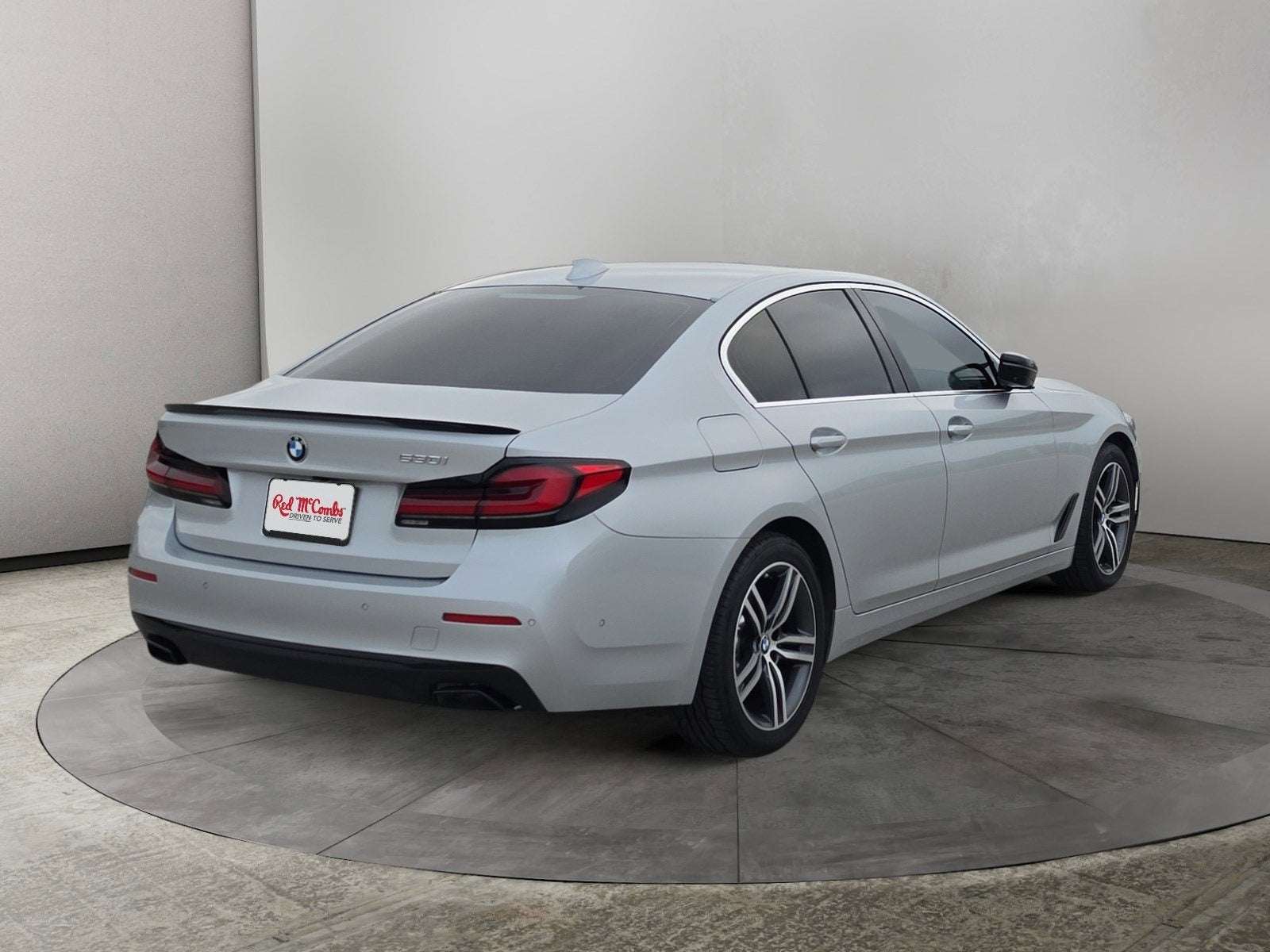 2021 BMW 5 Series 530i