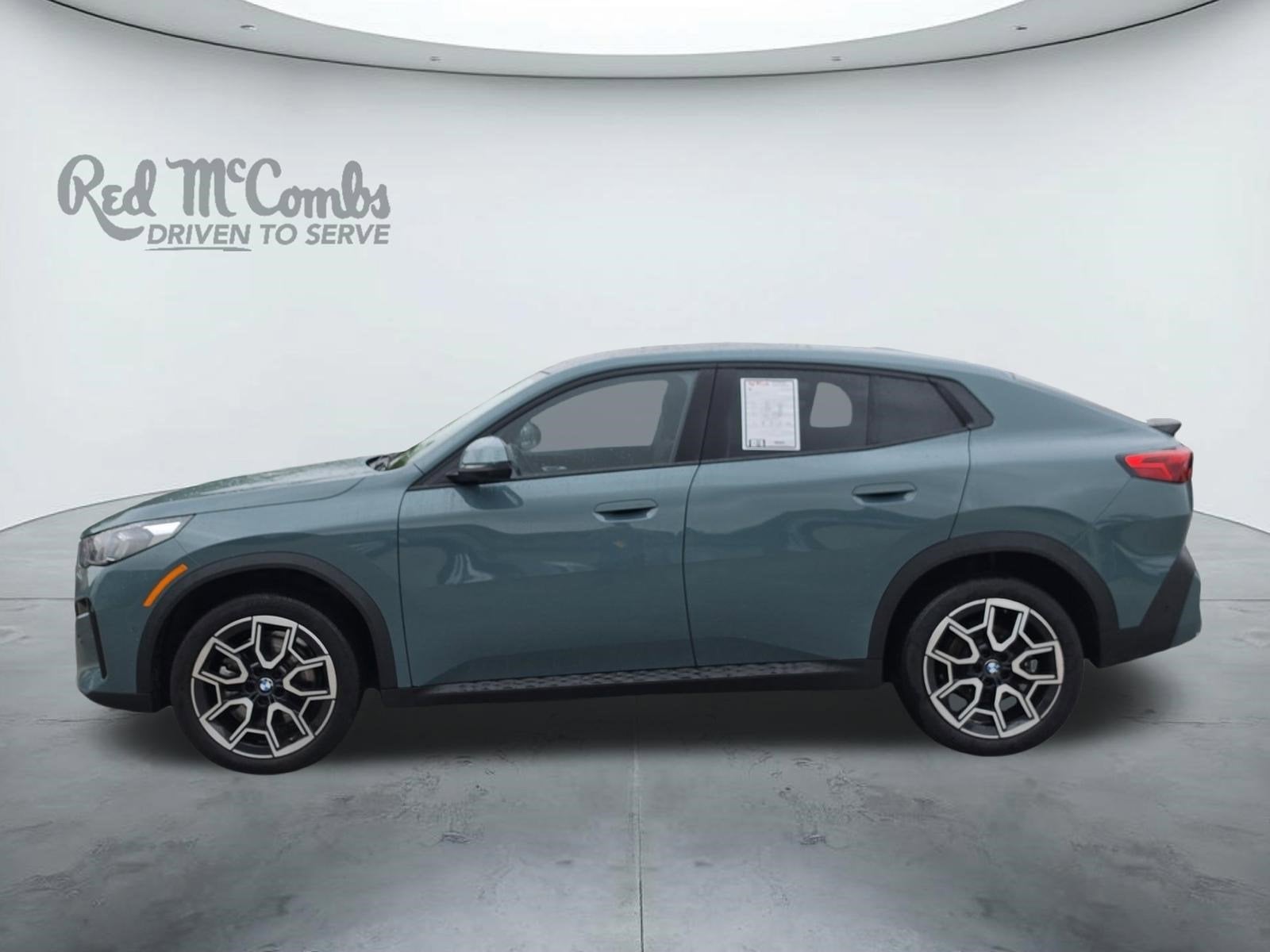 2025 BMW X2 xDrive28i