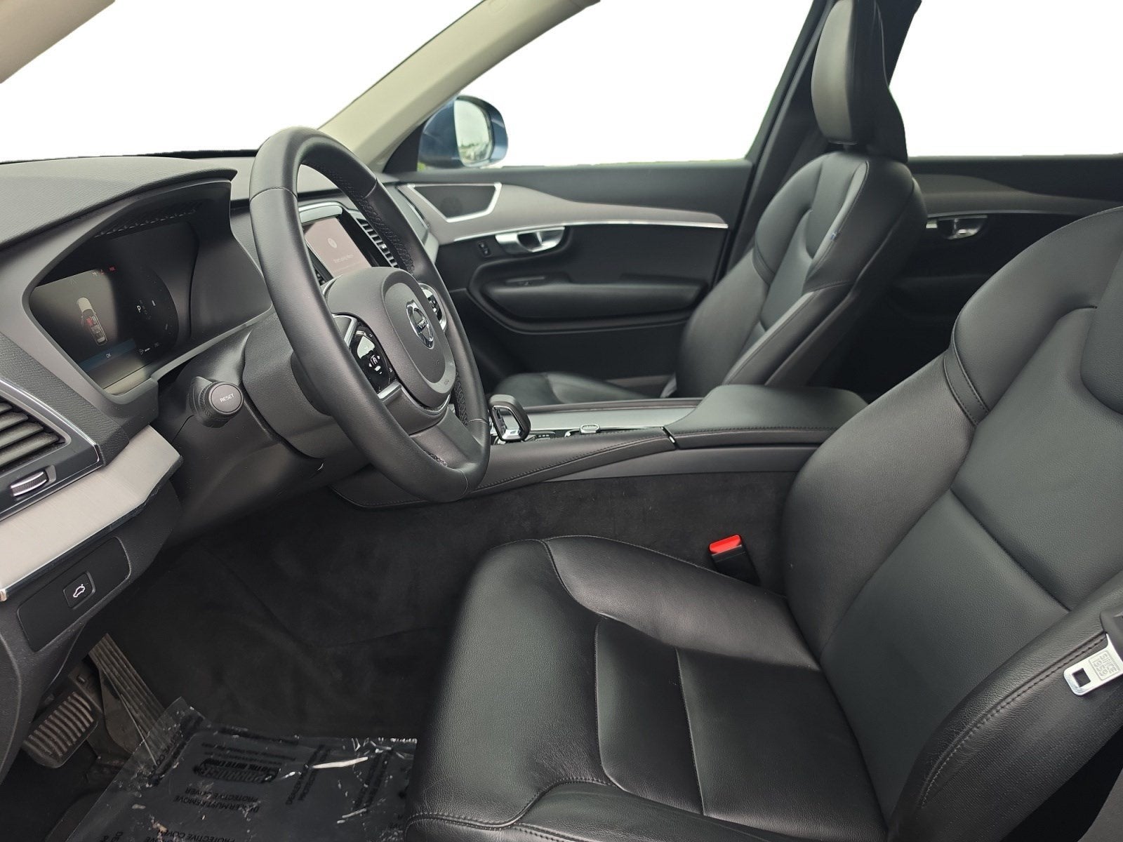 2023 Volvo XC90 Core