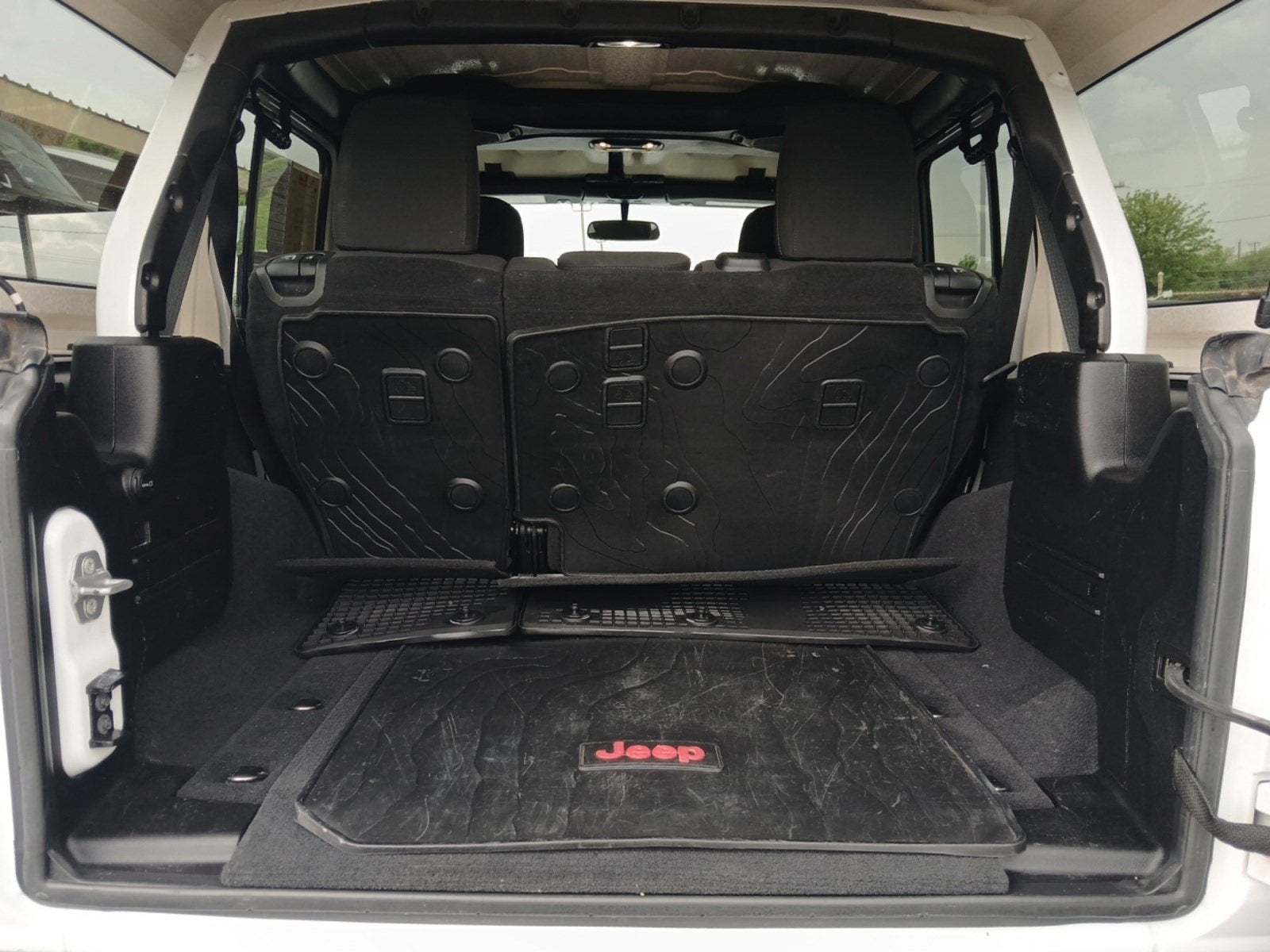 2019 Jeep Wrangler Unlimited Sport S W/ APPLE CARPLAY & ANDROID AUTO