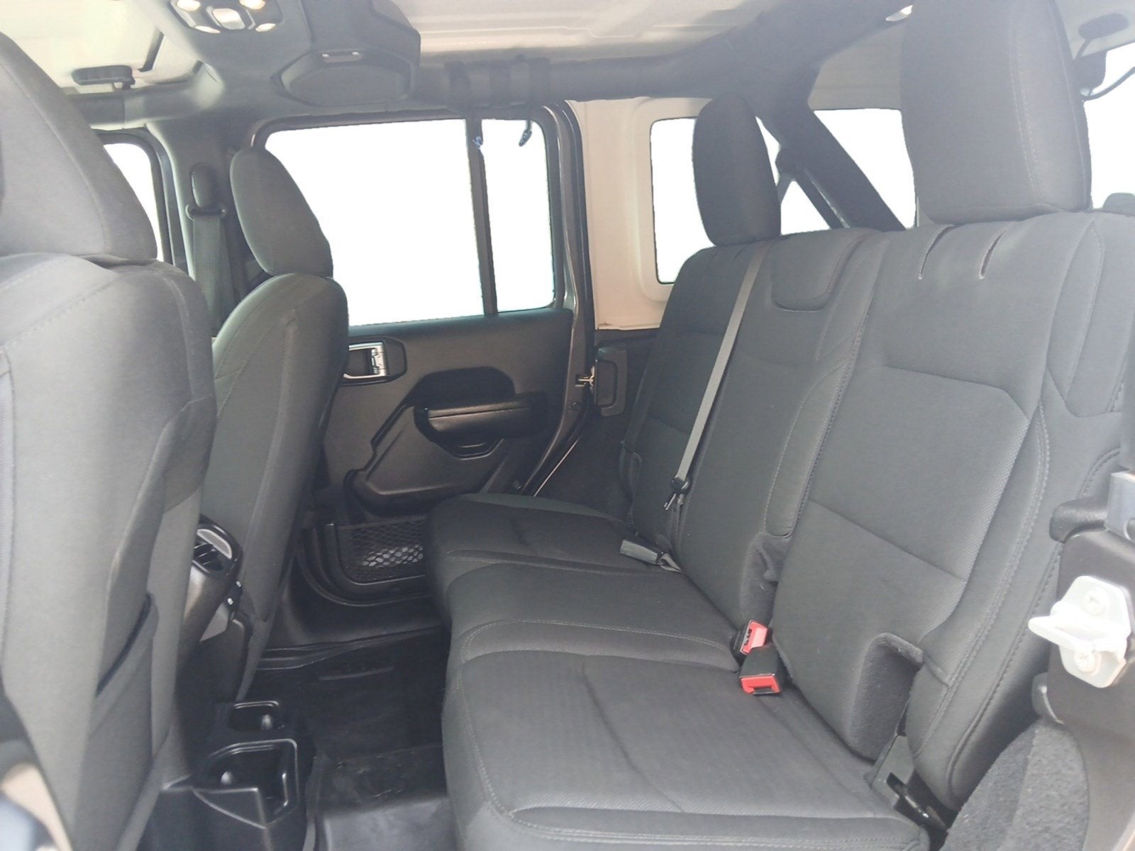 2019 Jeep Wrangler Unlimited Sport S W/ APPLE CARPLAY & ANDROID AUTO