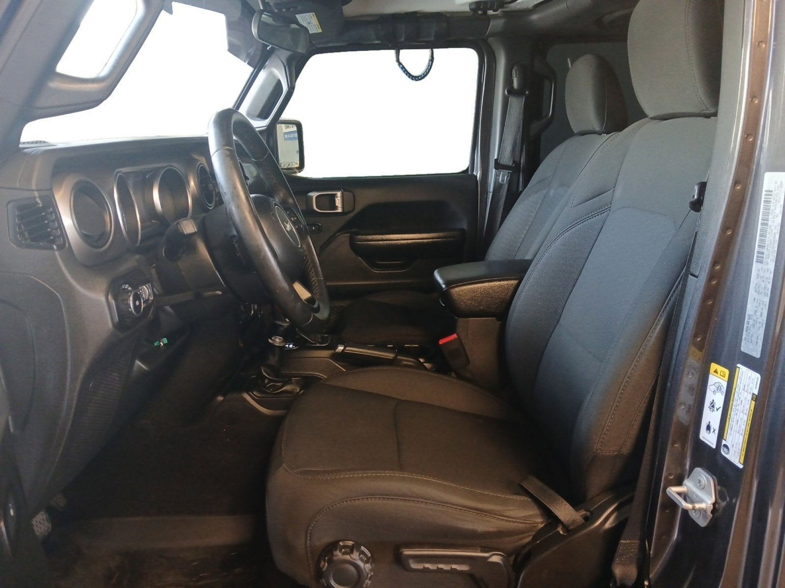 2019 Jeep Wrangler Unlimited Sport S W/ APPLE CARPLAY & ANDROID AUTO