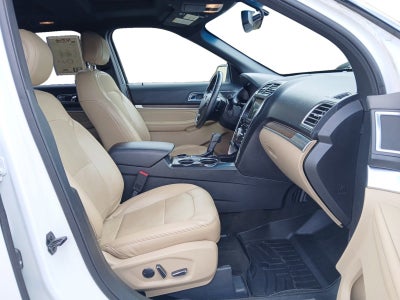 2017 Ford Explorer Limited W/ BACK-UP CAMERA & TWIN PANEL MOONROOF