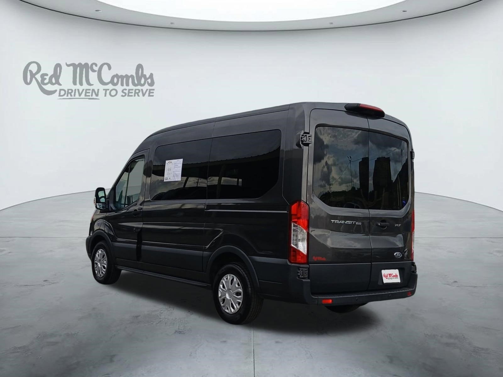 2018 Ford Transit-150 XLT 10 PASSENGER W/ REARVIEW CAMERA