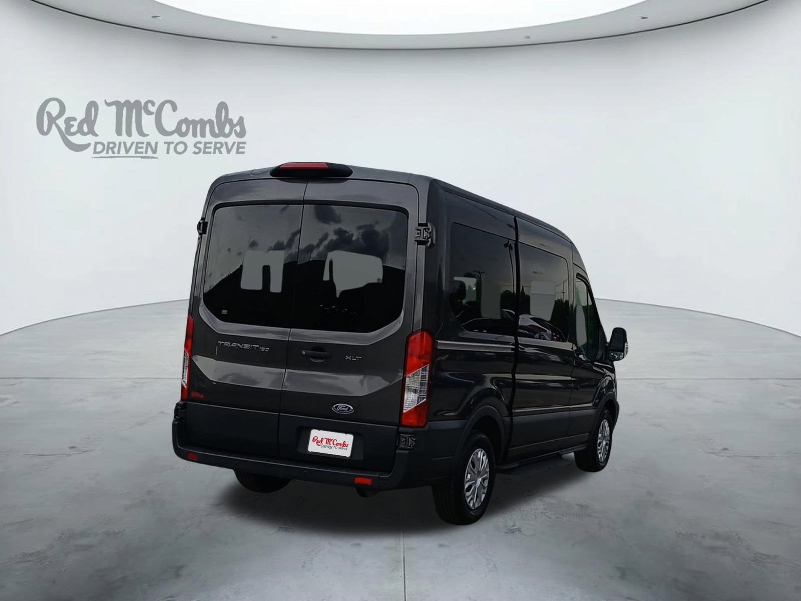 2018 Ford Transit-150 XLT 10 PASSENGER W/ REARVIEW CAMERA