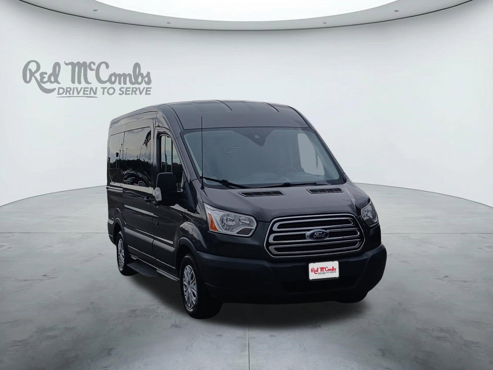 2018 Ford Transit-150 XLT 10 PASSENGER W/ REARVIEW CAMERA