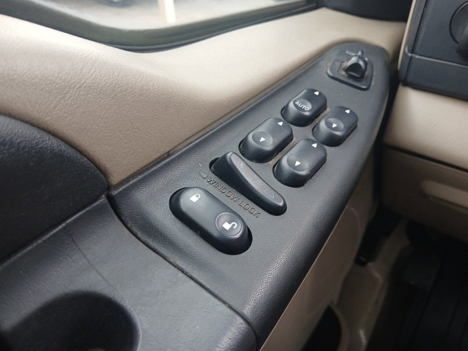 2005 Ford F-250SD XLT