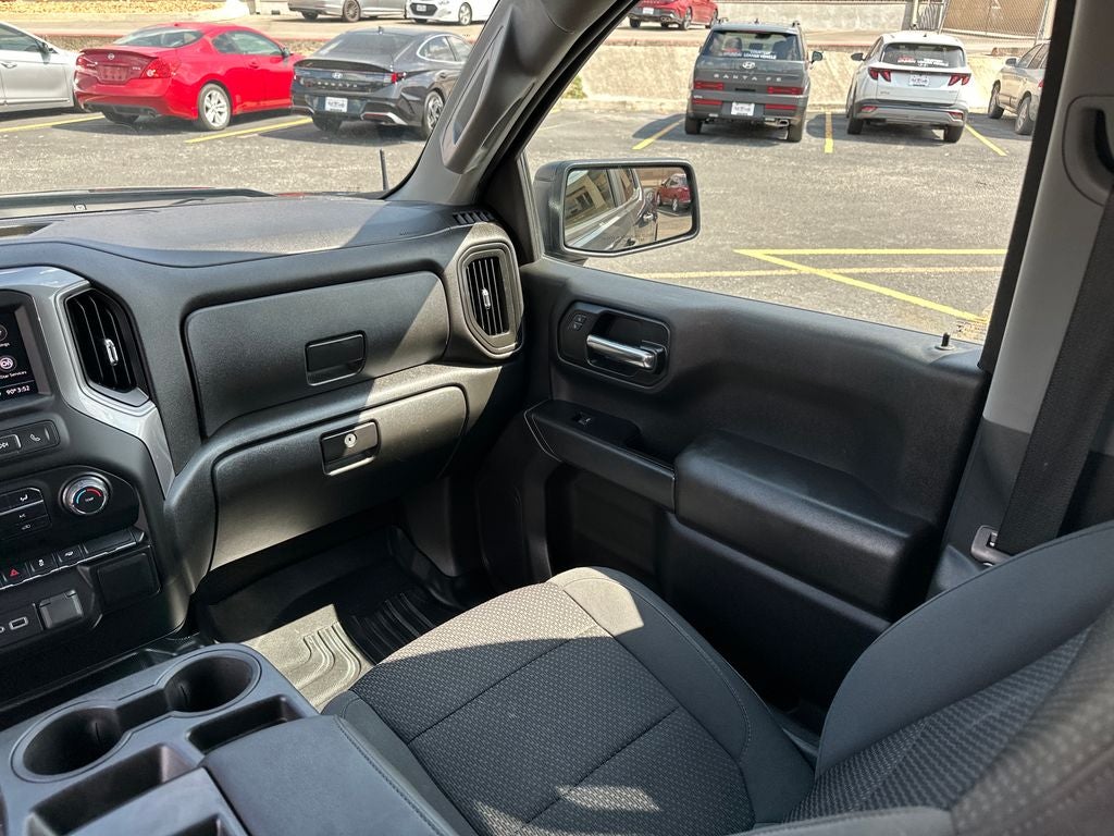 2022 Chevrolet Silverado 1500 LTD Custom