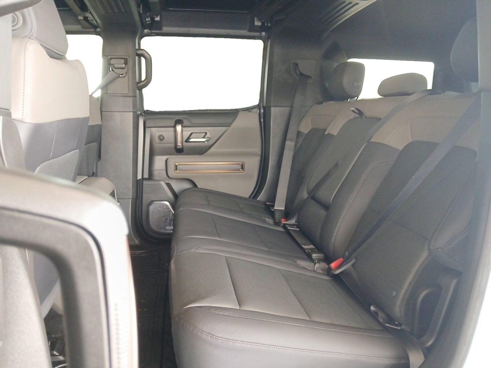 2025 GMC Hummer EV SUV 3X W/ WIRELESS APPLE CARPLAY & ANDROID AUTO
