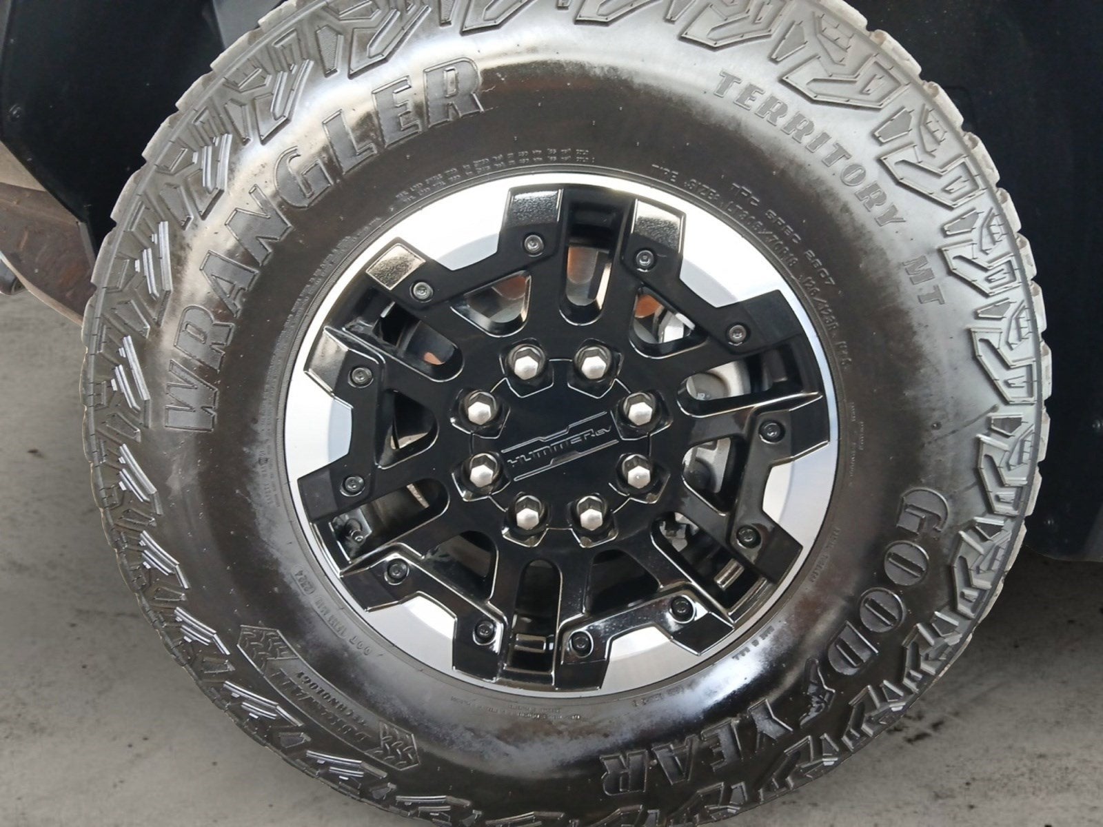 2025 GMC Hummer EV SUV 3X W/ WIRELESS APPLE CARPLAY & ANDROID AUTO