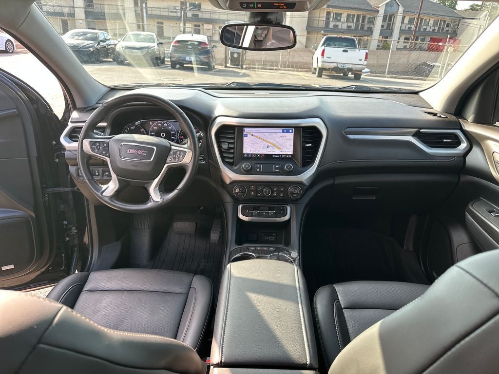 2022 GMC Acadia SLT