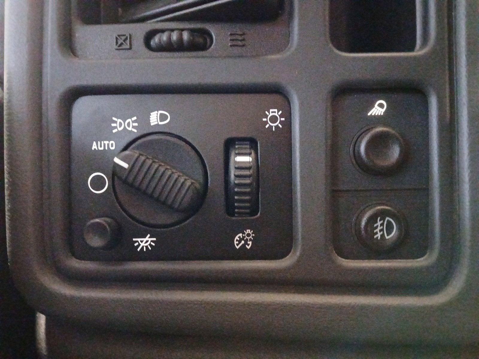 2006 GMC Sierra 1500 SLE1 W/ ELECTRONIC CRUISE CONTROL & POWER DOOR LOCKS