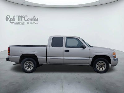2006 GMC Sierra 1500 SLE1 W/ ELECTRONIC CRUISE CONTROL & POWER DOOR LOCKS