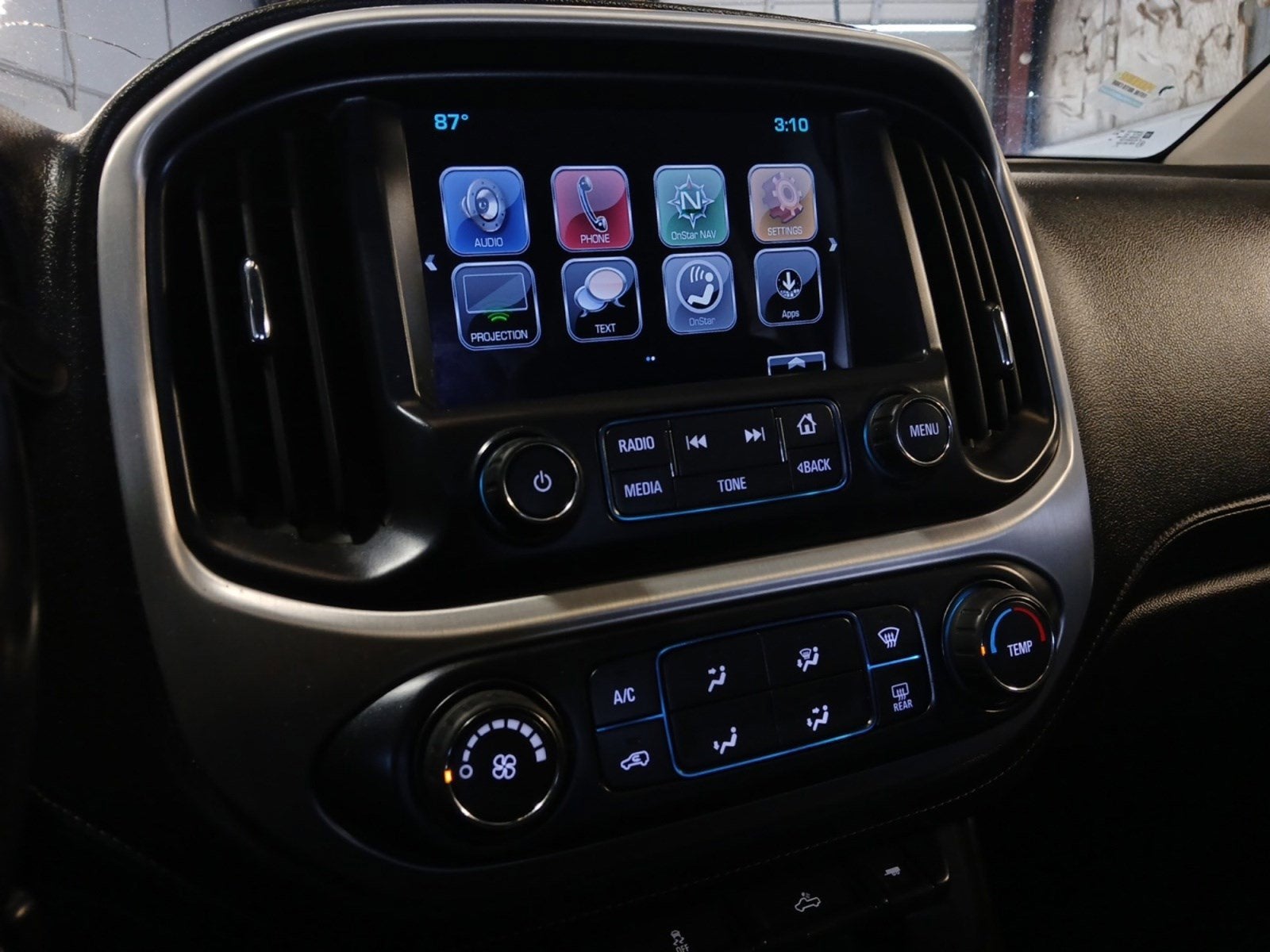 2017 GMC Canyon SLE1 W/ REAR VISION CAMERA & FOG LAMPS