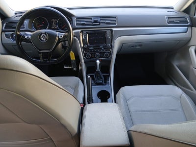 2018 Volkswagen Passat 2.0T R-Line W/ REARVIEW CAMERA & PERIMETER APPROACH LIGHTS